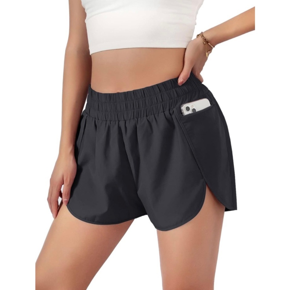 Blooming Jelly Amazon Black Running Shorts with Zippered Pocket Size M